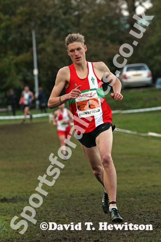 Adam Clarke (Aldershot Franham and District) leads on the 3rd leg of the senior mens National Cross Country Relays, Berry Hill Park, Mansfield. Photo: David T. Hewitson/Sports for All Pics